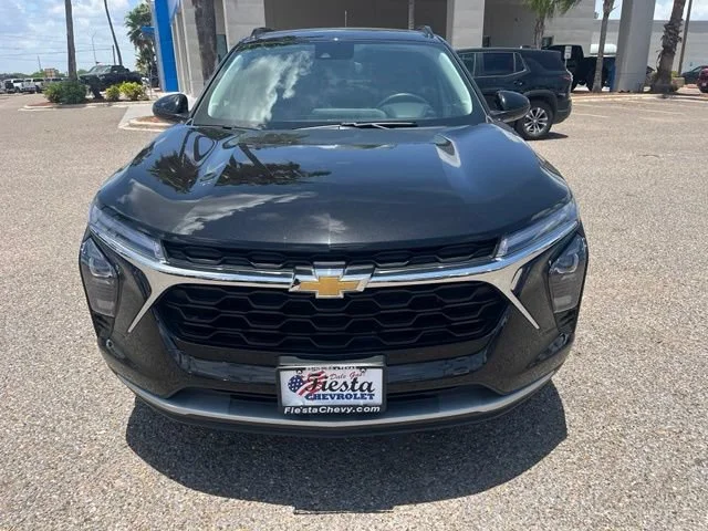 Used 2025 Mosaic Black Metallic Chevrolet LT image 2