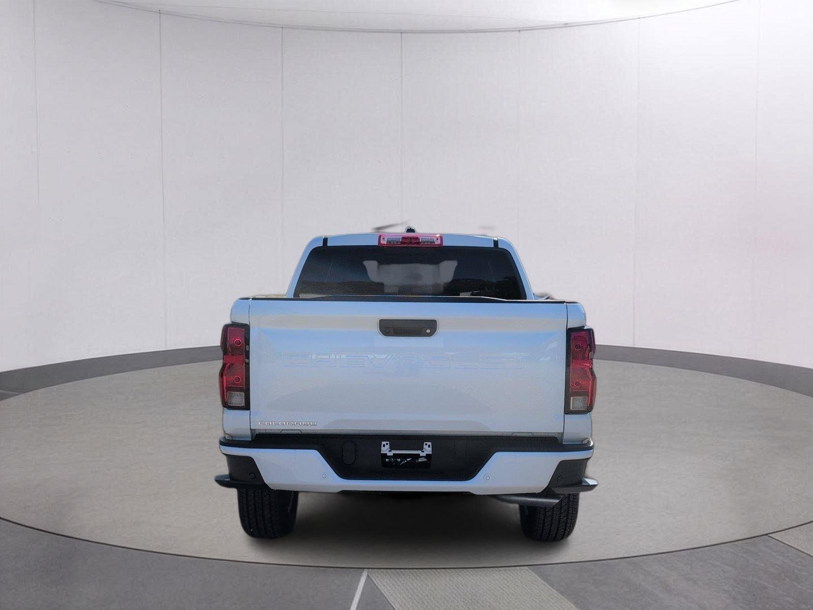New 2026 Summit White Chevrolet LT image 4