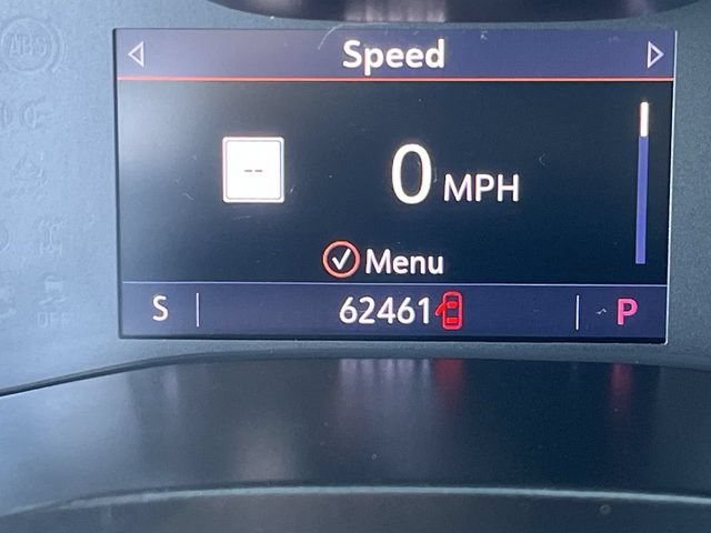Used 2022 Summit White Chevrolet Z71 image 11