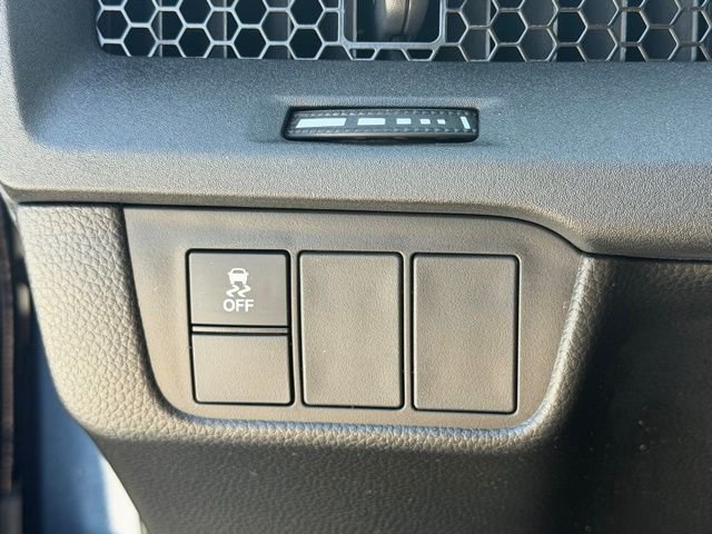 Used 2025  Honda EX image 26