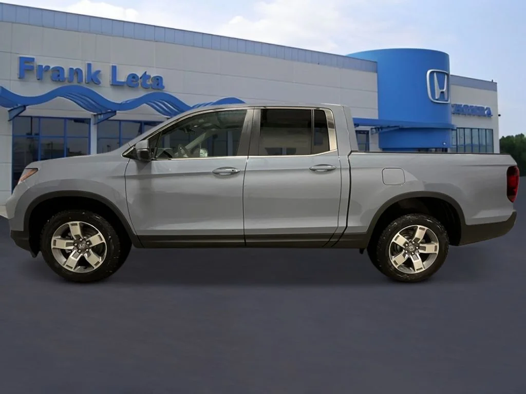 New 2026 Sonic Gray Pearl Honda RTL image 2
