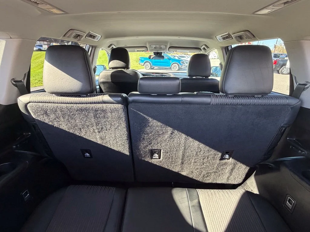 Used 2019 Blue Toyota LE Plus image 47