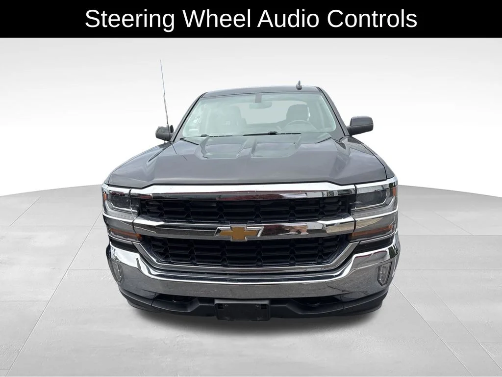 Used 2016 Black Chevrolet LT image 8