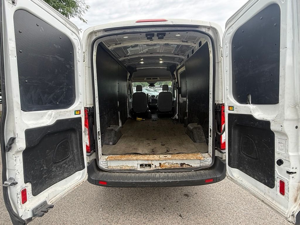 Used 2017 White Ford Base image 20