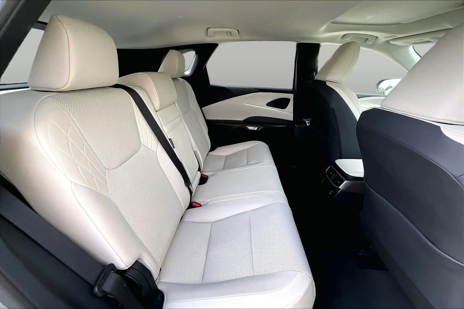 Used 2024 Iridium Lexus Premium image 20