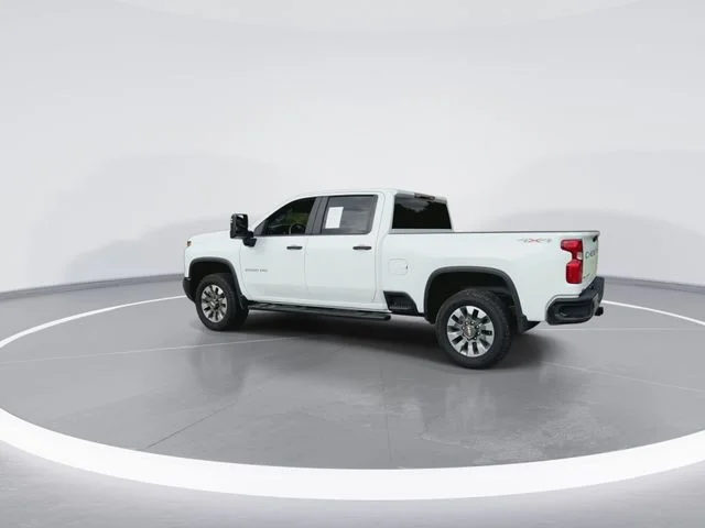 Used 2026 White Chevrolet Custom image 7