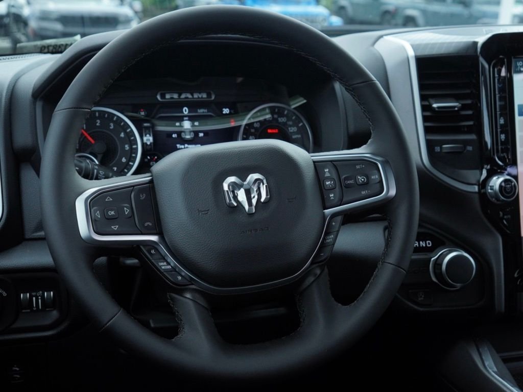 New 2026 Bright White Clear-Coat Exterior Paint RAM Big Horn Night Edition image 24