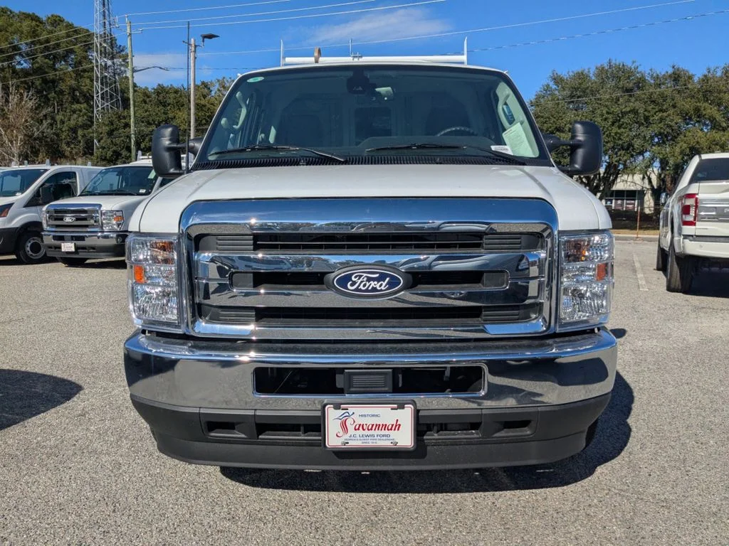 2026 Ford E-Series Cutaway Base - Photo 9