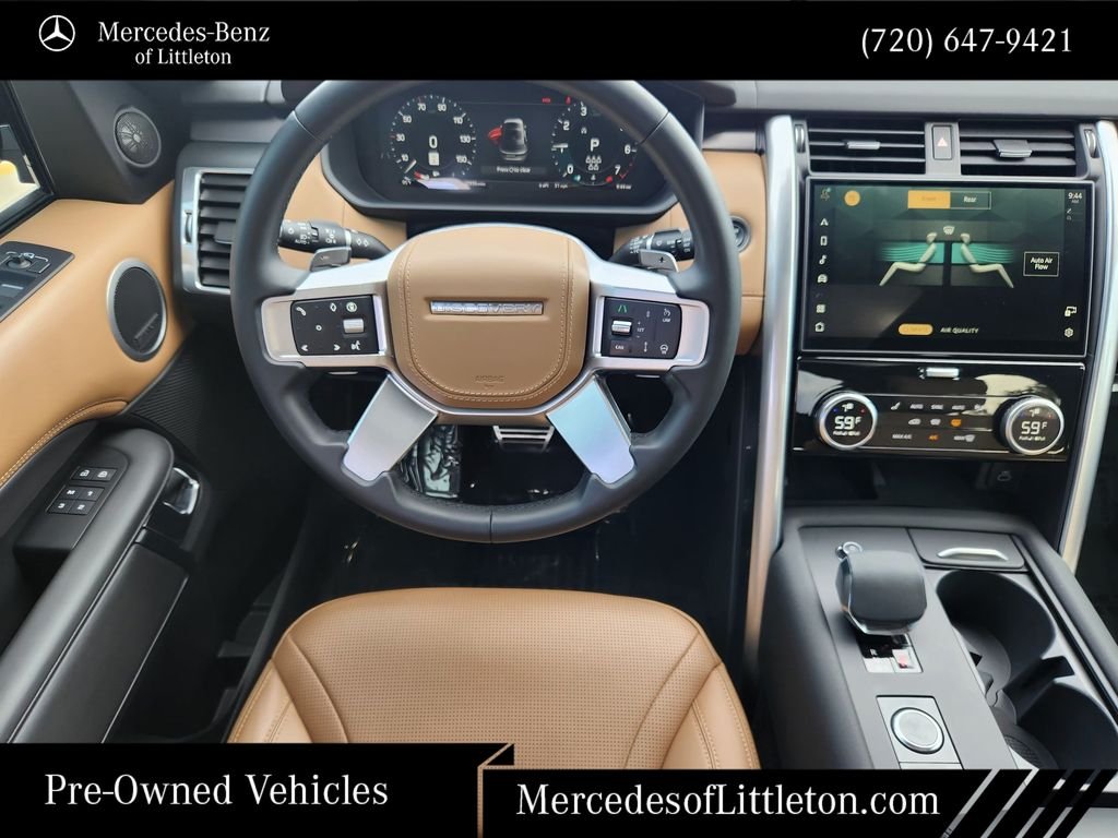 Used 2024 White Land Rover Metropolitan Edition image 26