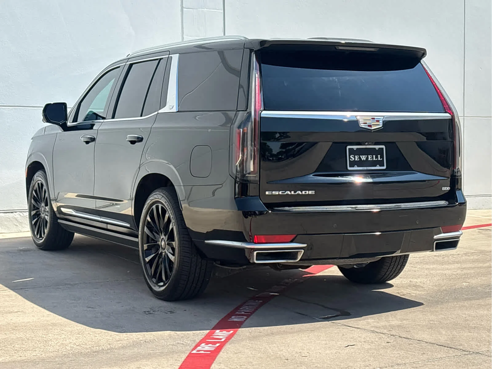 Used 2022 Black Raven Cadillac Premium Luxury image 6
