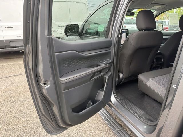 New 2026 Carbonized Gray Metallic Ford XLT image 12