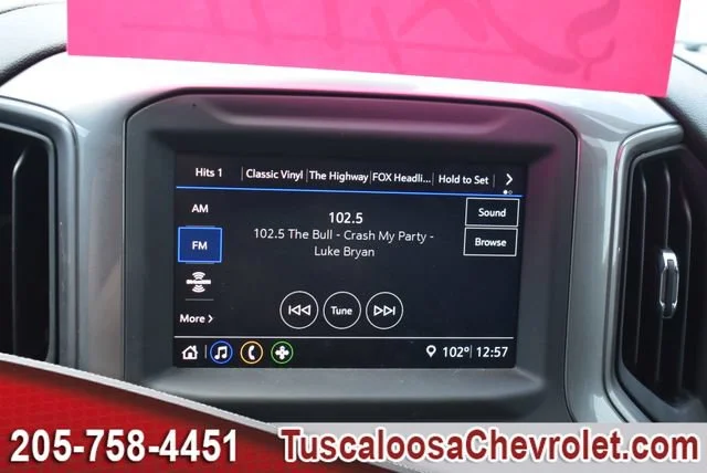 Certified Used 2022 SUMMIT WHITE Chevrolet Custom image 30