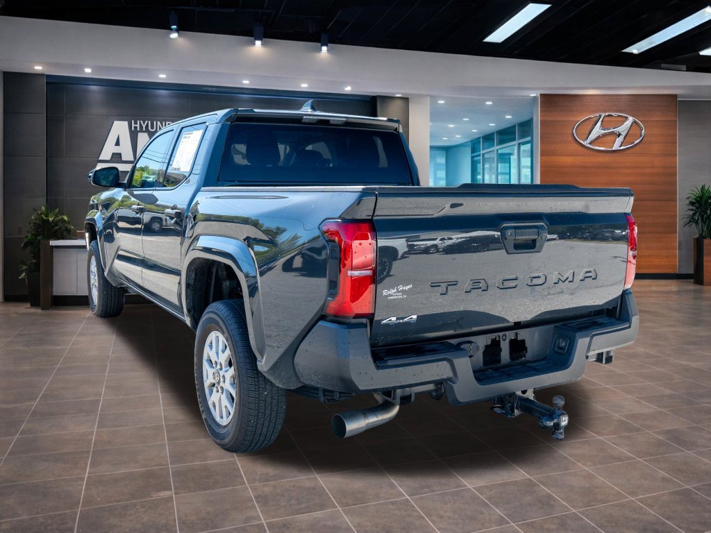 2024 Toyota Tacoma SR - Photo 11