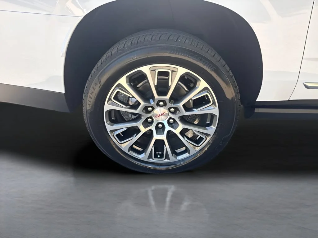 New 2026 Glacier White Tricoat GMC Denali image 39