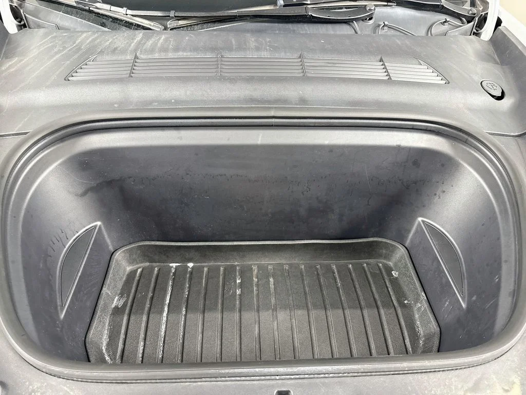 Used 2024 White Tesla Long Range image 30