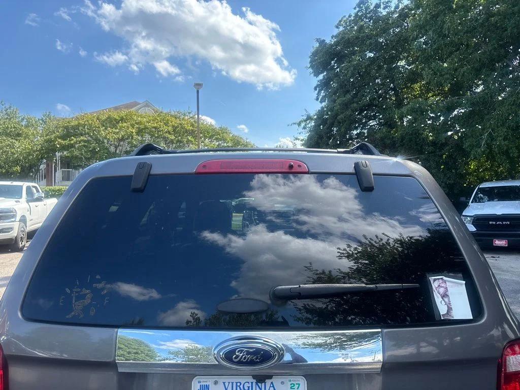 Used 2012 Gray Ford Limited image 9