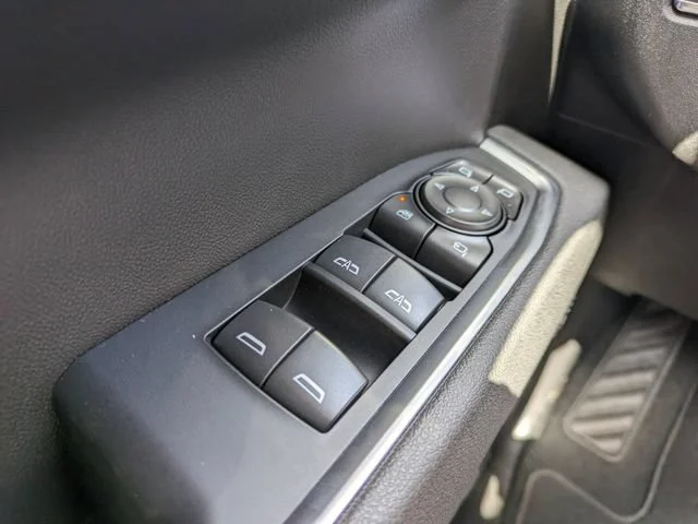 2026 GMC Sierra 1500 SLT - Photo 23