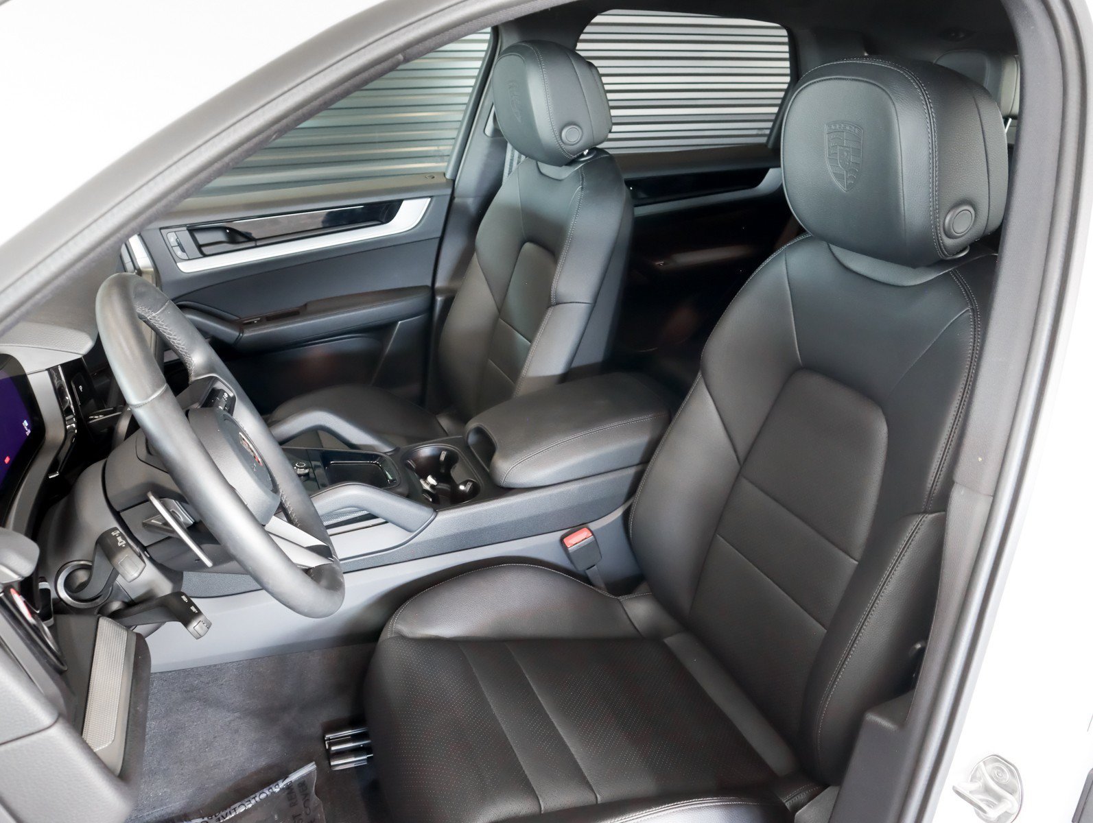 Used 2026 White Porsche  image 5