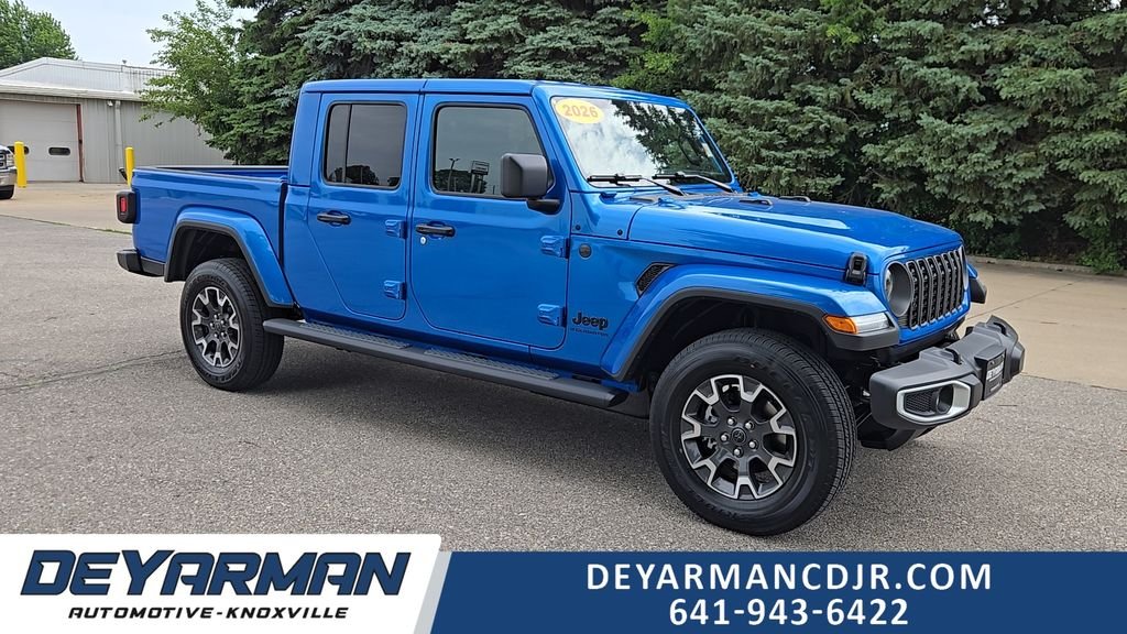 2026 Jeep Gladiator Sahara Auto's photo