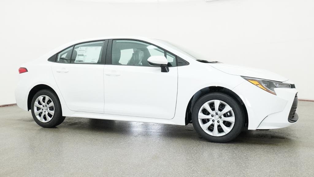 New 2026 Ice Cap Toyota LE image 39