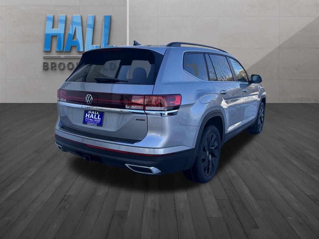New 2026 Silver Volkswagen 2.0T SE w/Technology image 5