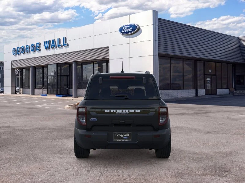 New 2026 Shadow Black Ford Outer Banks® image 28
