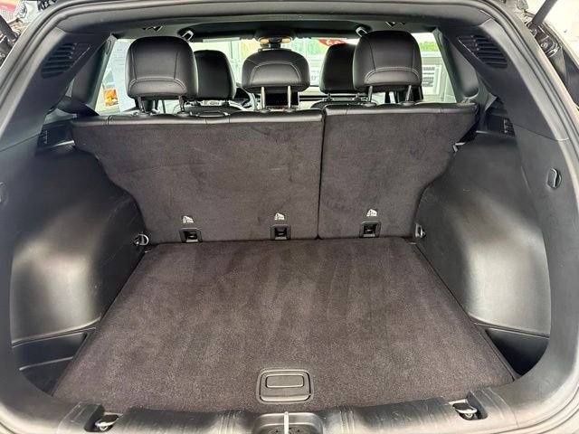 Used 2024 Black Jeep Latitude image 7