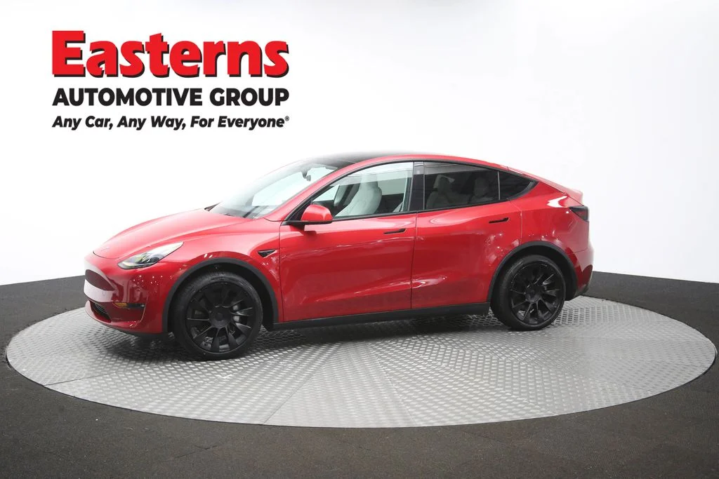 Used 2023 Red Tesla Long Range image 55