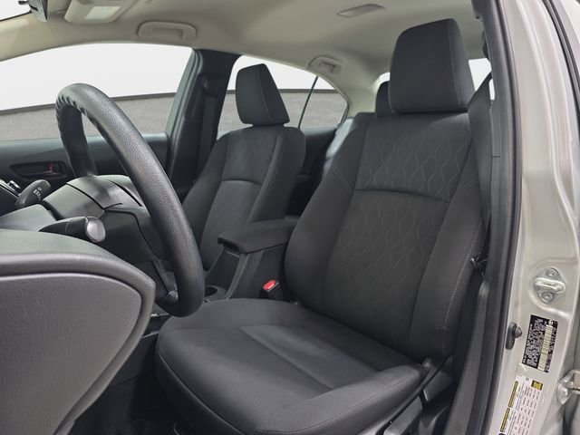 Used 2023 Silver Toyota LE image 14