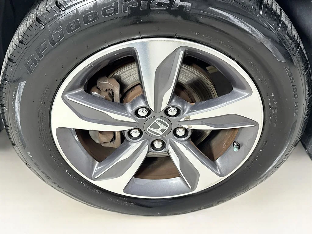 Certified Used 2018 Gray Honda Touring image 43