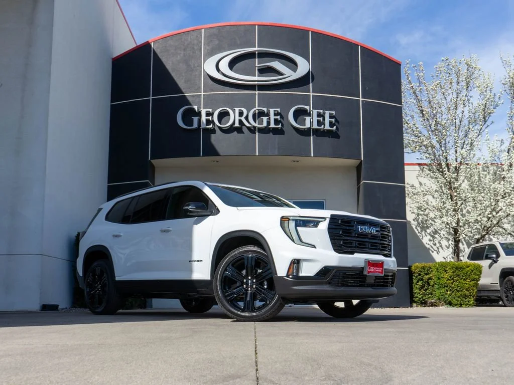2026 GMC Acadia Elevation AWD's photo