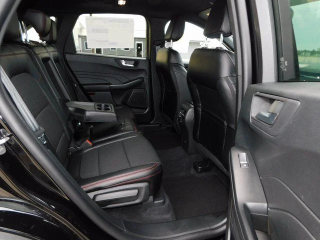 New 2026 Agate Black Metallic Ford ST-Line image 20
