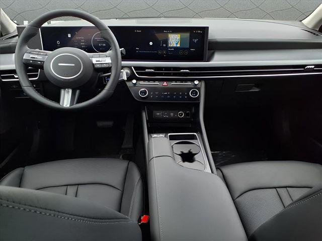 2025 Hyundai Sonata Hybrid Limited - Photo 13