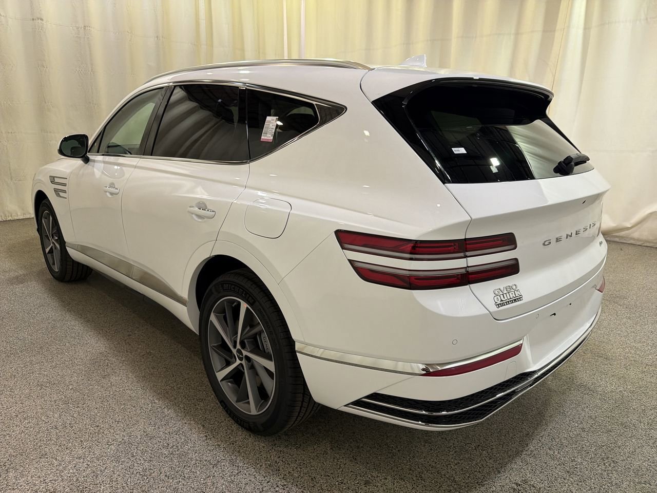 New 2026 Alta White Genesis 2.5T SELECT image 9