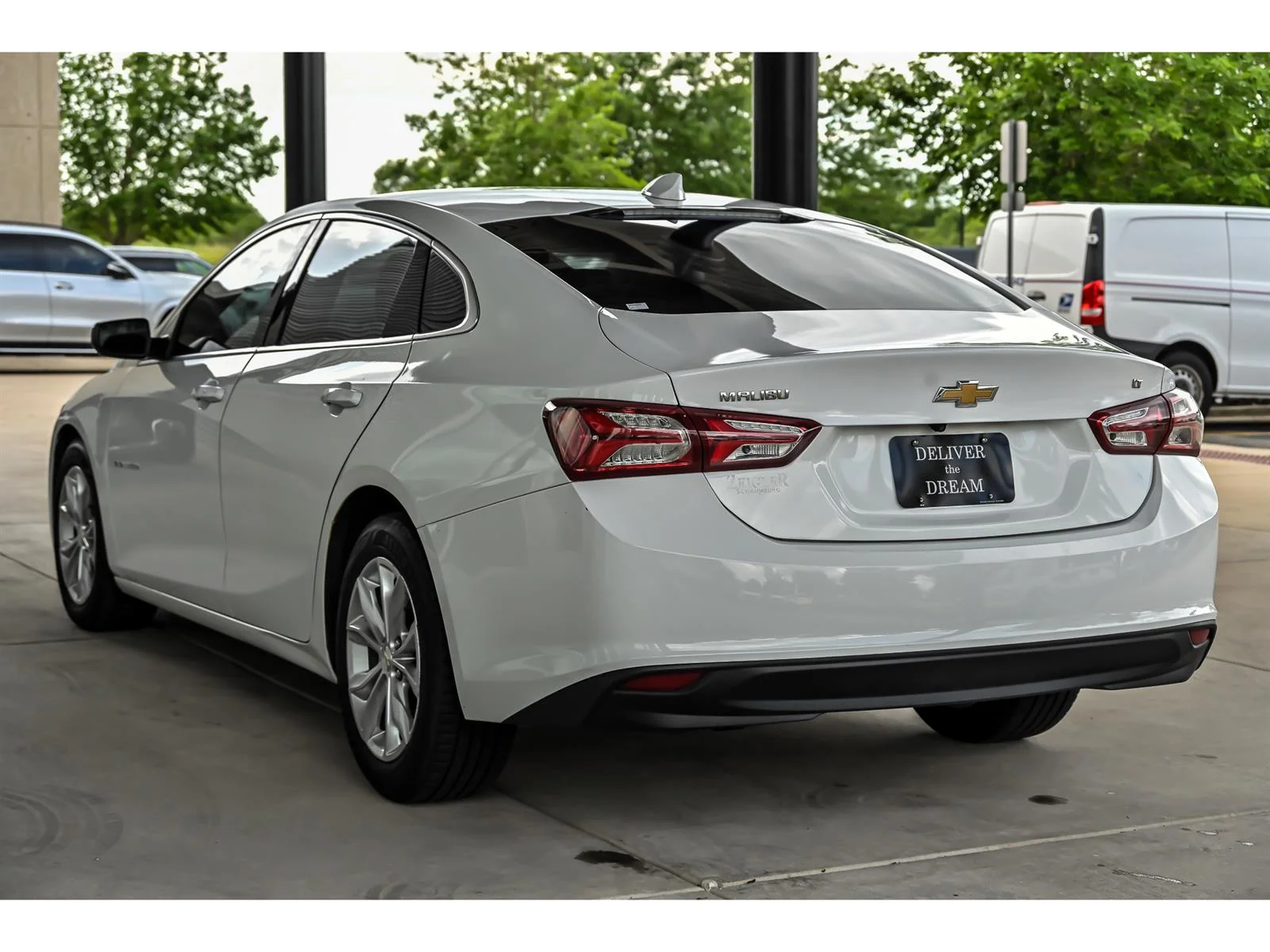 Used 2020 White Chevrolet LT image 6