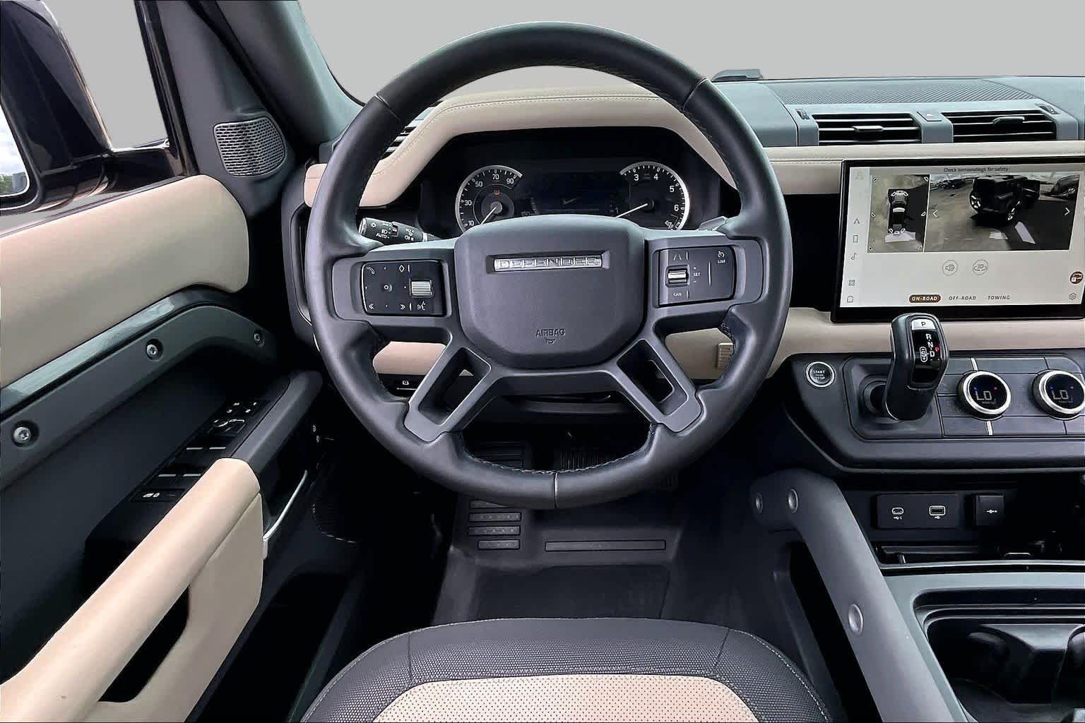 Used 2023 Eiger Grey Metallic Land Rover X-Dynamic SE image 6