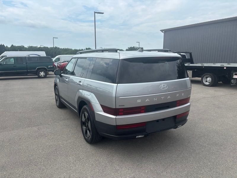Used 2024 Silver Hyundai SEL image 5