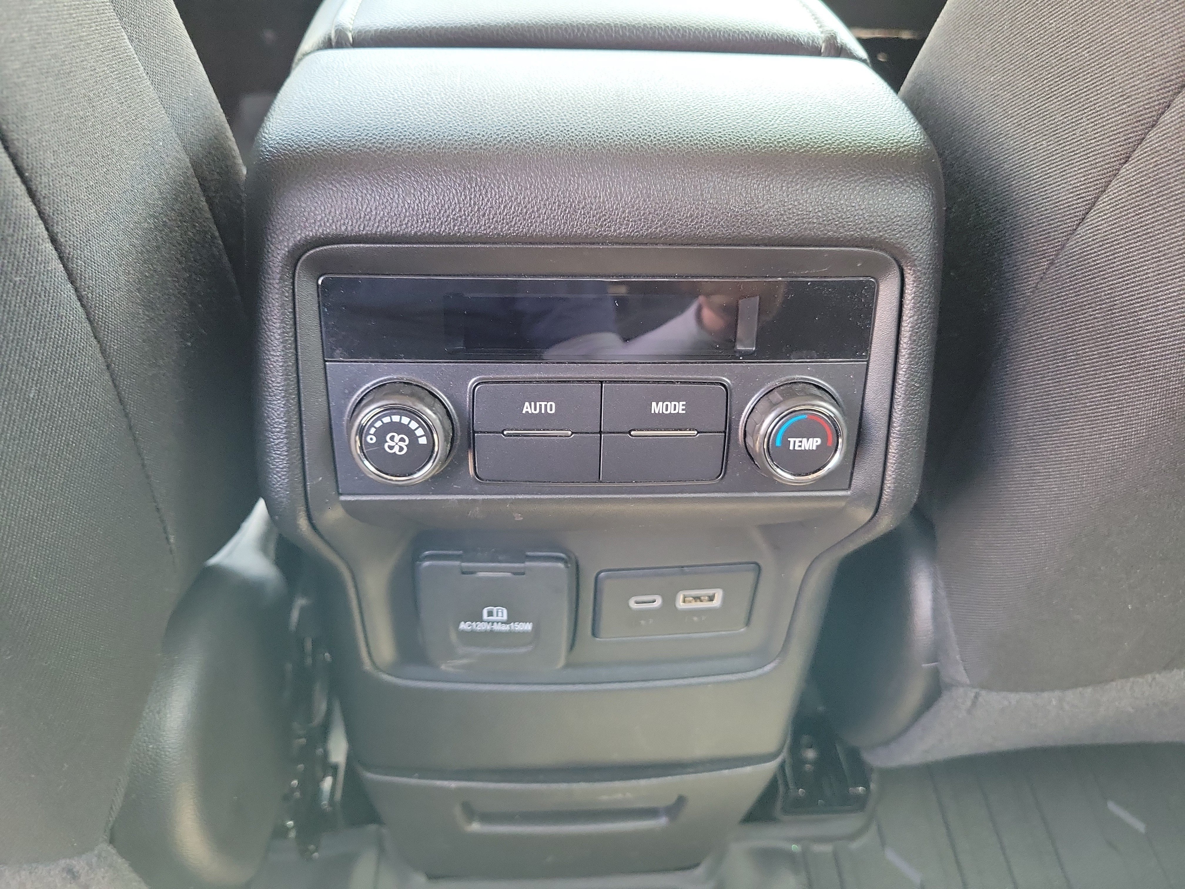 Used 2023 Sterling Metallic GMC SLE image 12