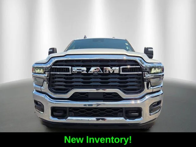 3C6UR5DJ9TG200759
