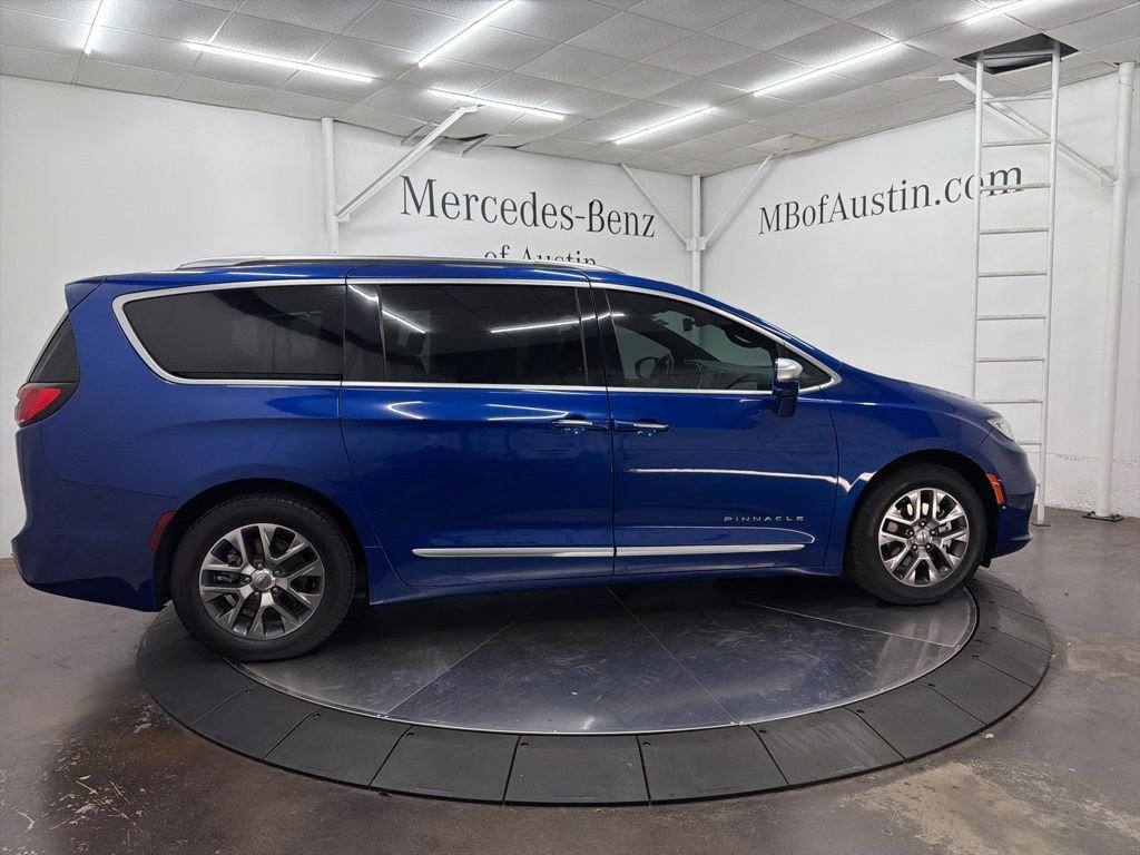 Used 2021 Blue Chrysler Pinnacle image 8