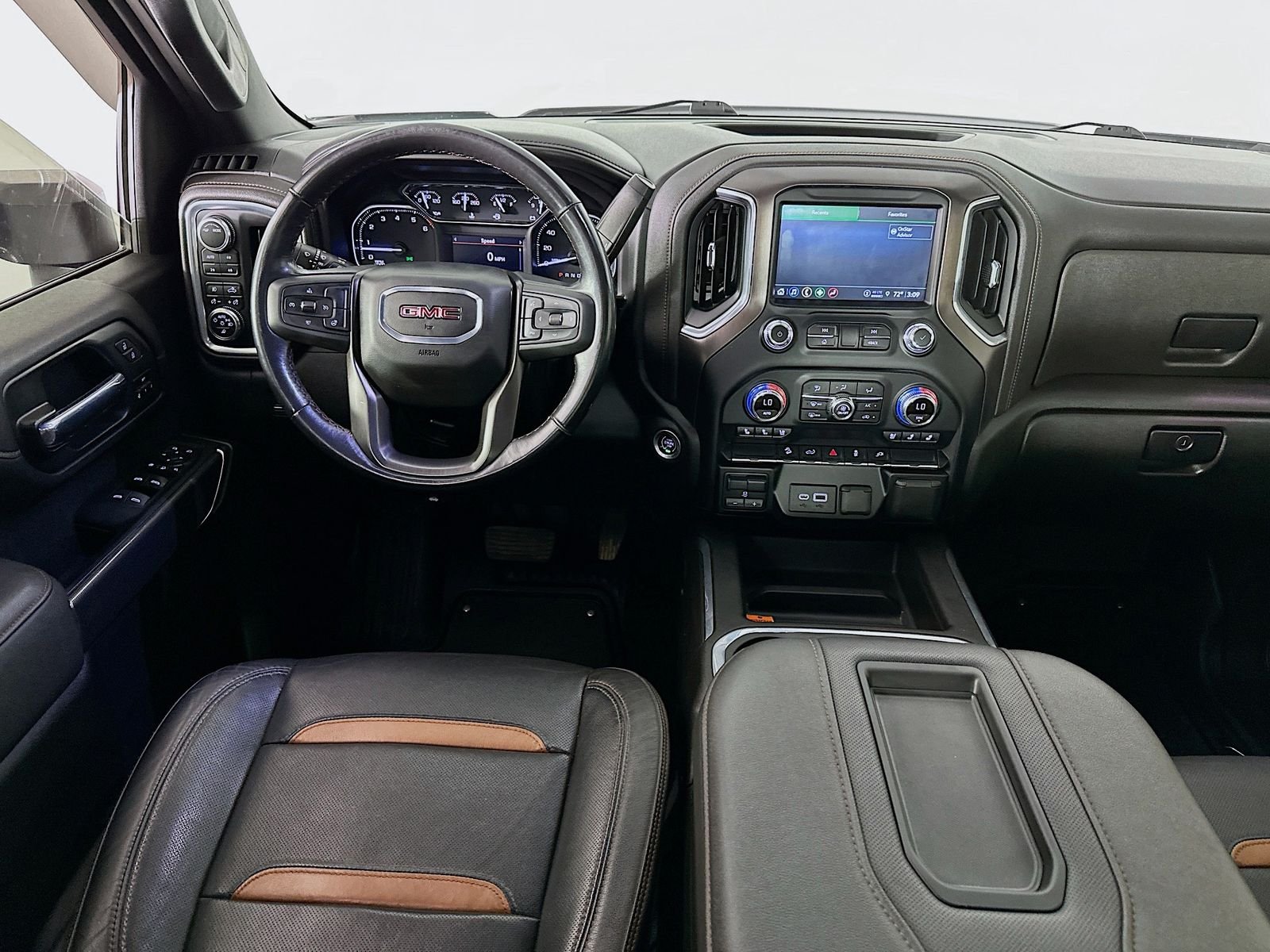 Used 2022 Summit White GMC AT4 image 26