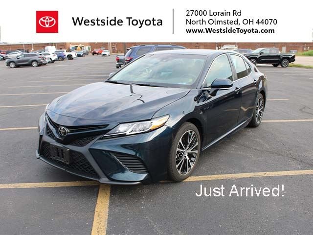 2018 Toyota Camry SE