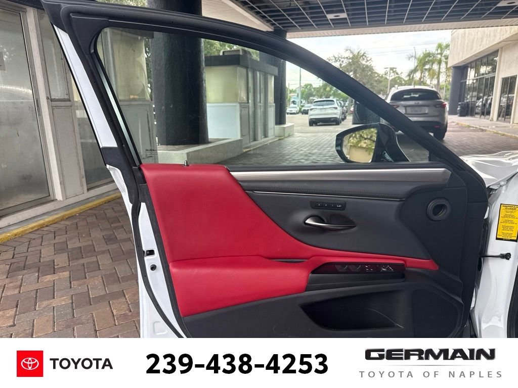 Used 2020 White Lexus 350 F Sport image 15