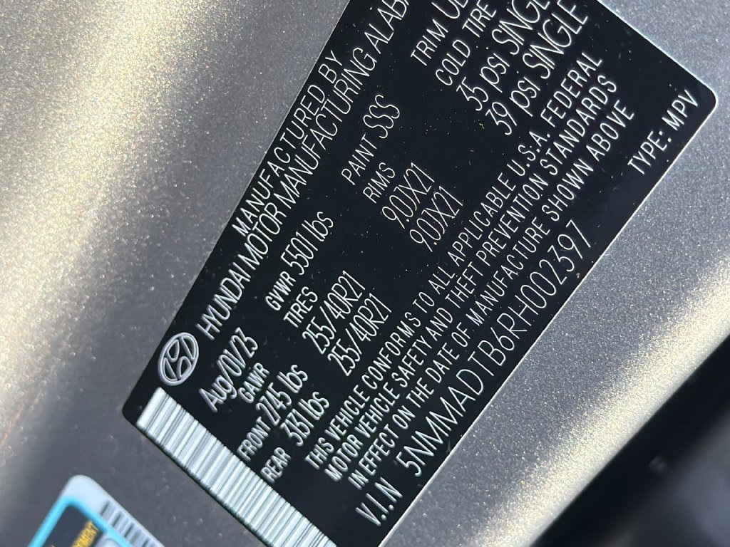 Certified Used 2024 Silver Genesis 2.5T image 31