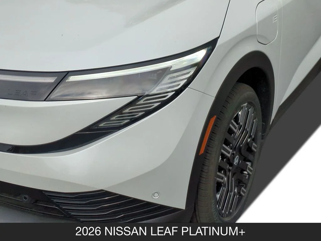 New 2026 White Nissan PLATINUM+ image 10
