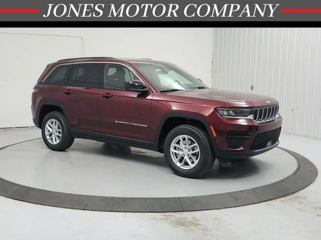 2026 Jeep Grand Cherokee Laredo
