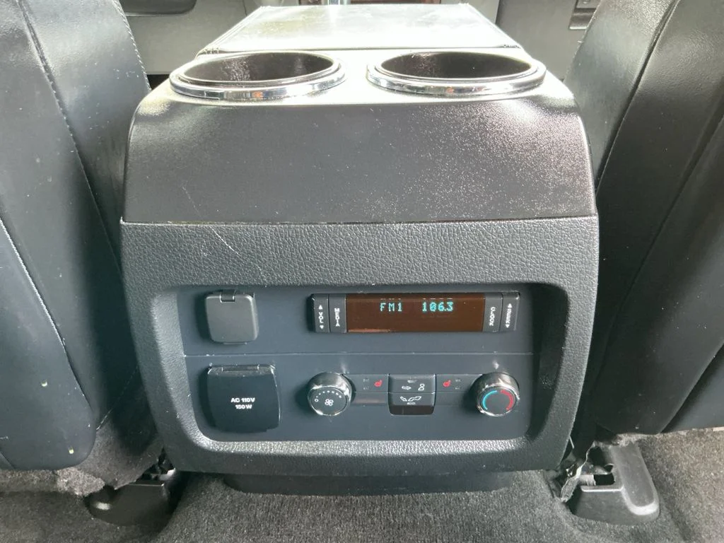 Used 2017 Black Ford Platinum image 28