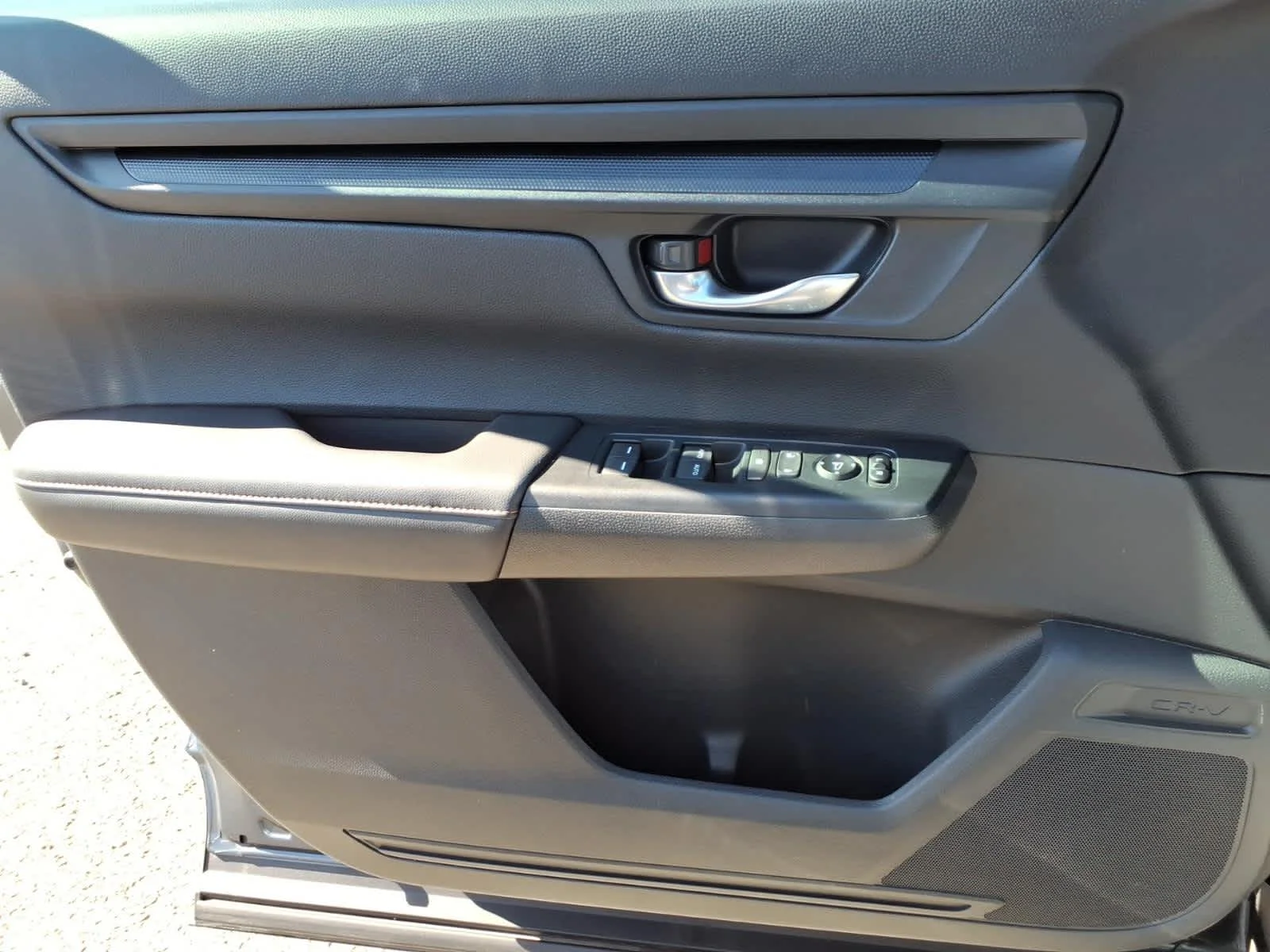 2025 Honda CR-V Sport - Photo 16