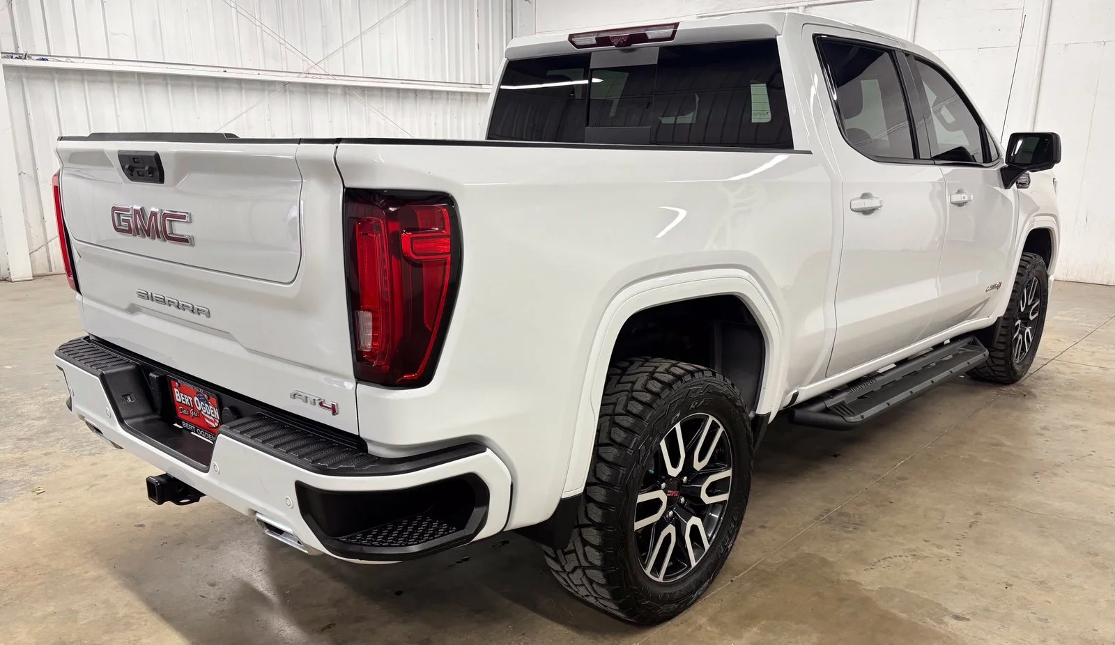 Used 2024 White GMC AT4 image 6
