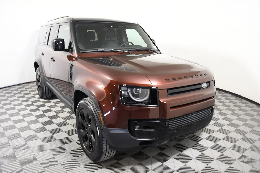 2026 Land Rover Defender S - Photo 9